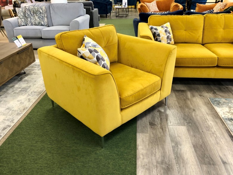 - Milan Large Sofa and Armchair (Scatters Included)