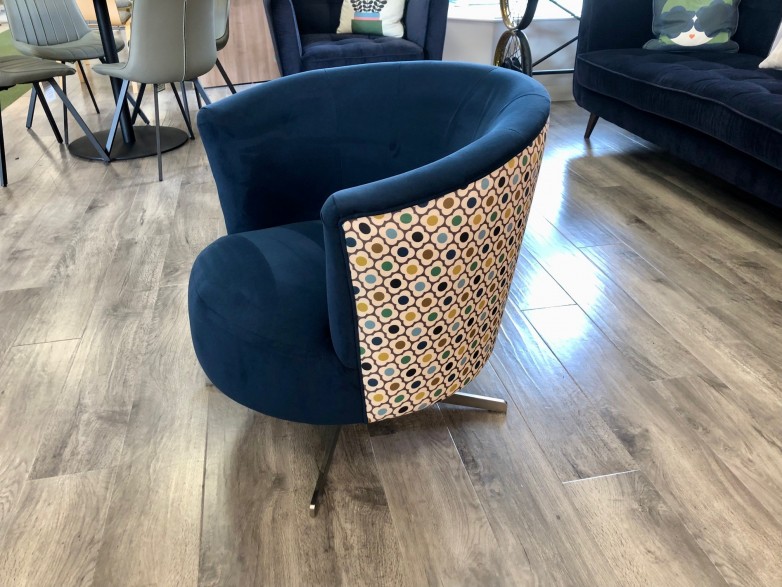 - Lily Swivel Chair