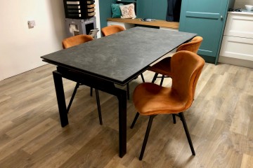Huddersfield - 160/240cm Extending Dining Table in Black with 4x Copper Bathilda Dining Chairs