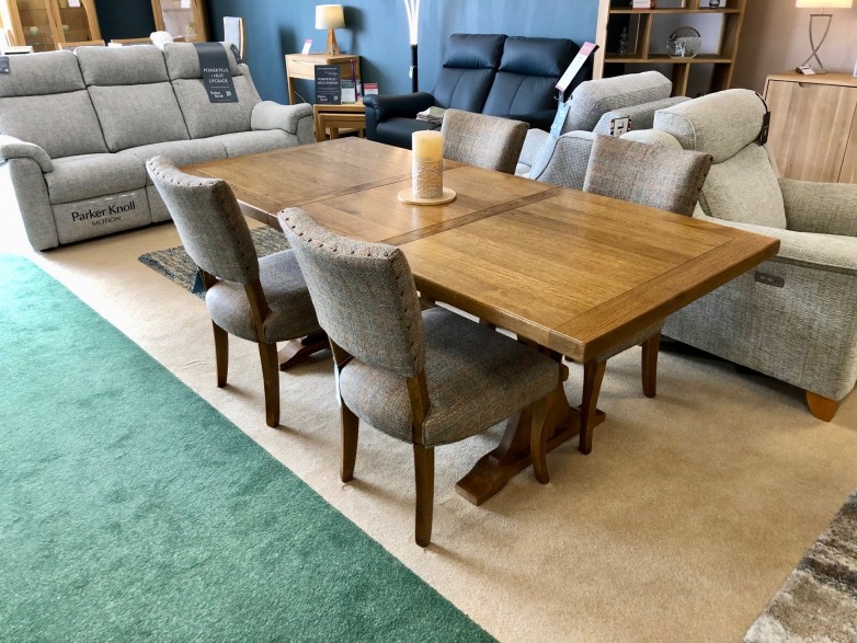 - Old Charm Lichfield 5ft Extending Dining Table and 4x Heathcliffe Dining Chairs