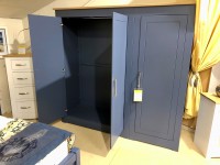 - Modo Large Triple All Hanging Triple Wardrobe with Oak Top thumbnail