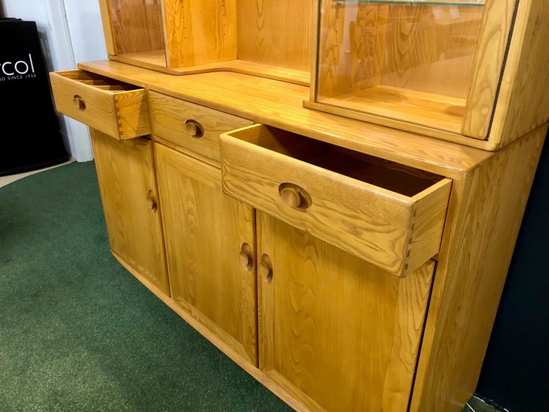 - Windsor 3 Door 3 Drawer High Sideboard with Display Top