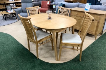 Ercol - Teramo Small Extending Dining Table and 4x Dining Chairs