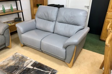- Enna Medium Power-Reclining Sofa in Leather