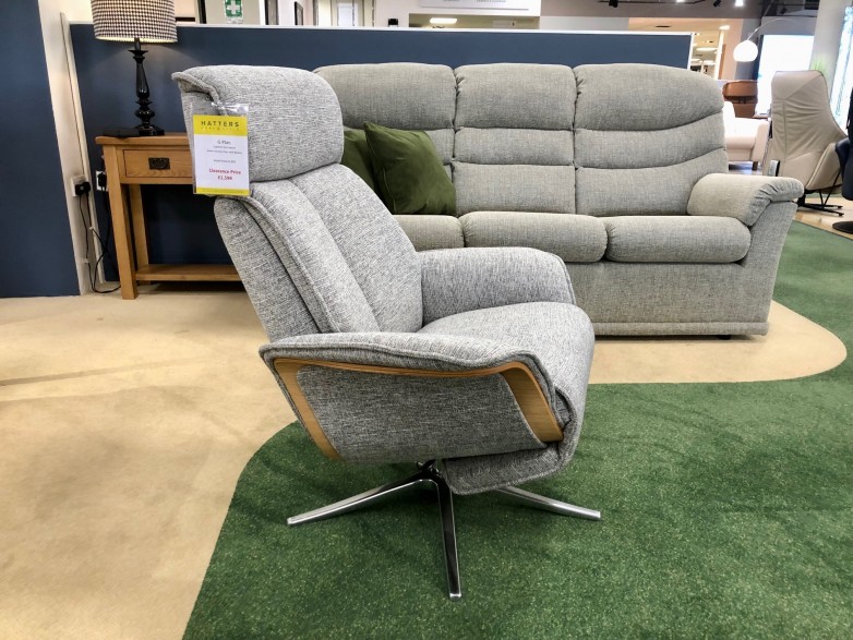 - Ergoform Oslo Swivel Power-Reclining Chair with Battery
