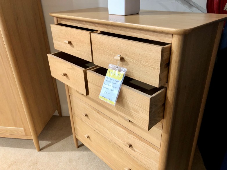 - Teramo Bedroom 7 Drawer Tall Chest