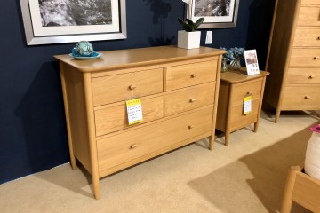- Teramo Bedroom 5 Drawer Wide Chest