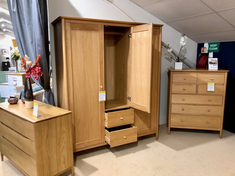 - Teramo Bedroom 3 Door Wardrobe