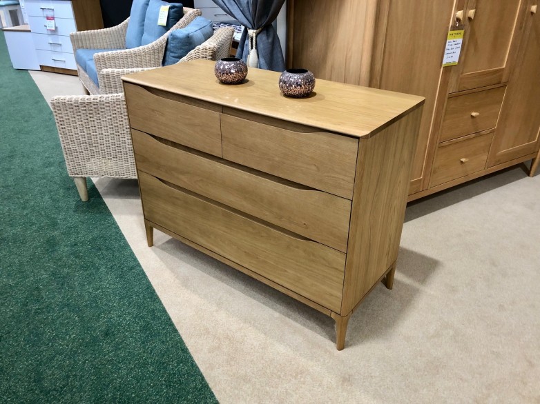 - Rimini Bedroom 4 Drawer Low Wide Chest