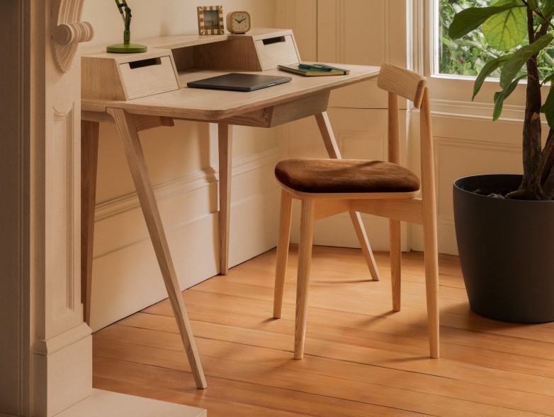 - Treviso Desk