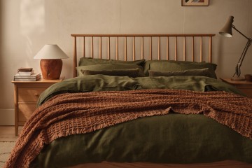 - Teramo Bedroom Collection