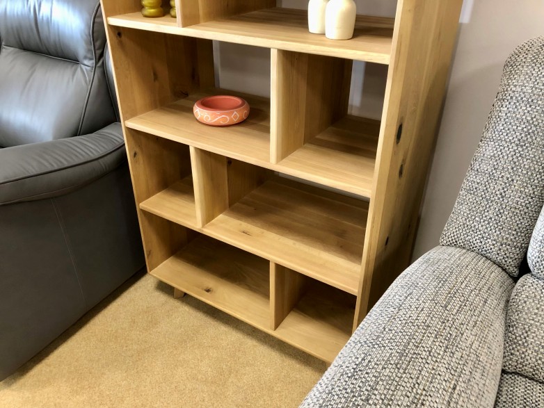 - Lugano Open Display Unit
