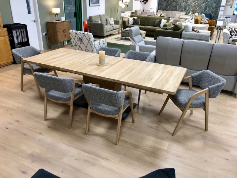 - Thirlmere Extending Dining Table and 6x Bergamo Dining Chairs