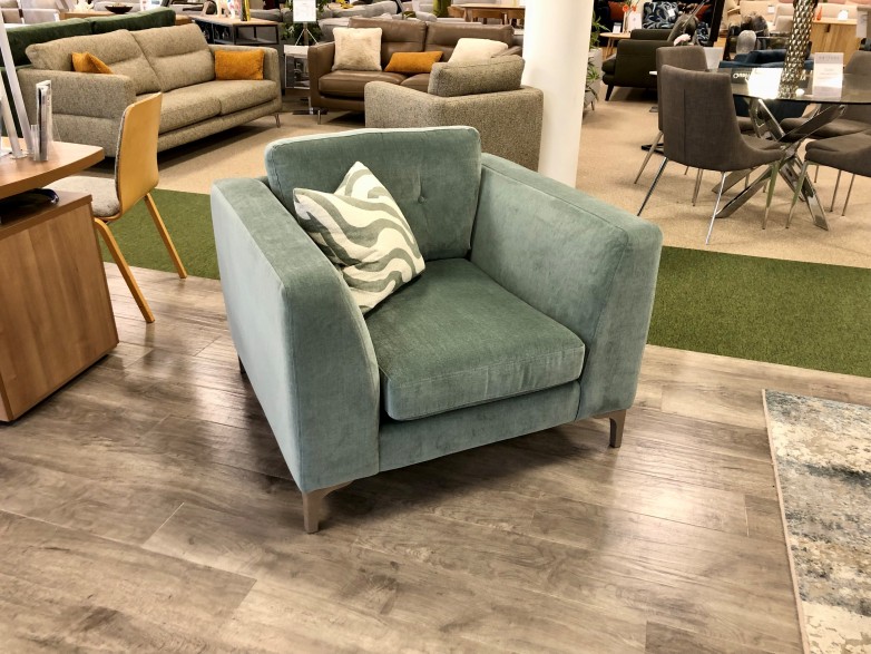 - Garcia Armchair (Scatter Included)