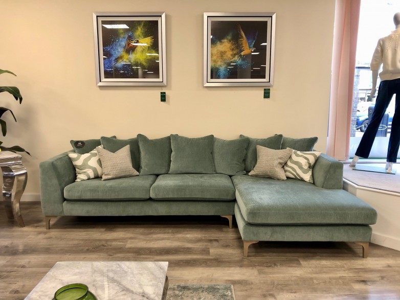 - Garcia Large Chaise Sofa (RHF) (Scatters Included)