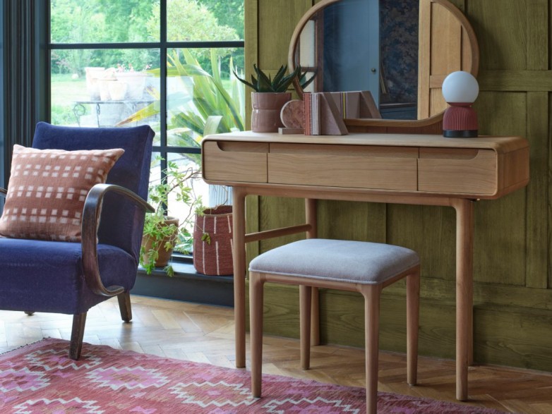 - Winchester Bedroom Collection