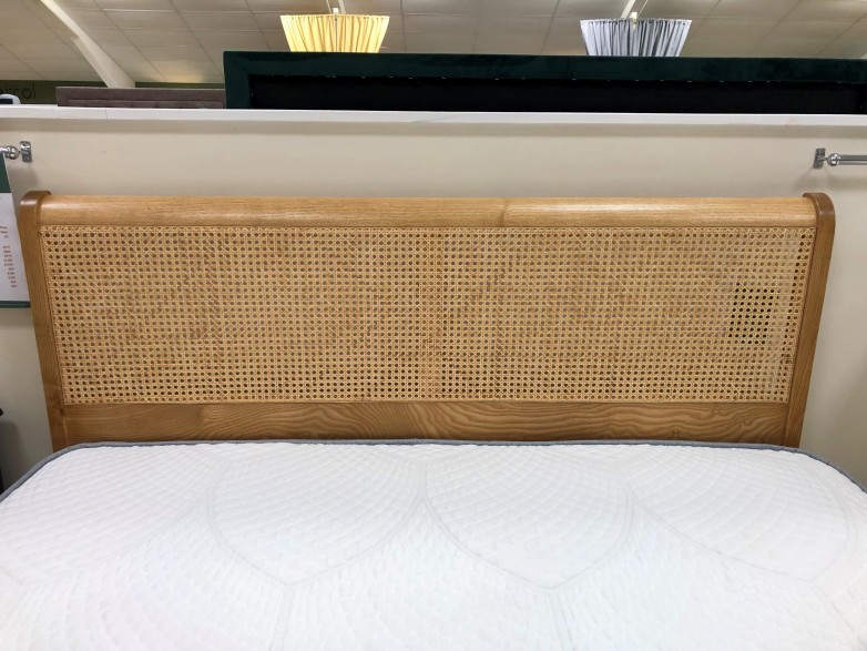 - Notgrove King Size (5') Headboard