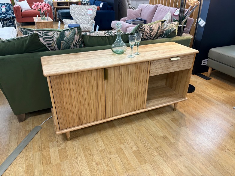 - Salita Sideboard
