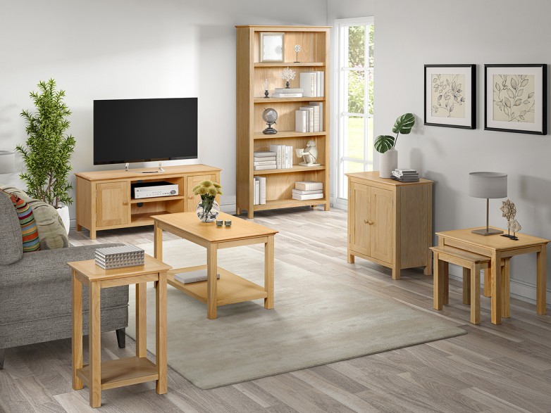 - Trafalgar Dining Collection