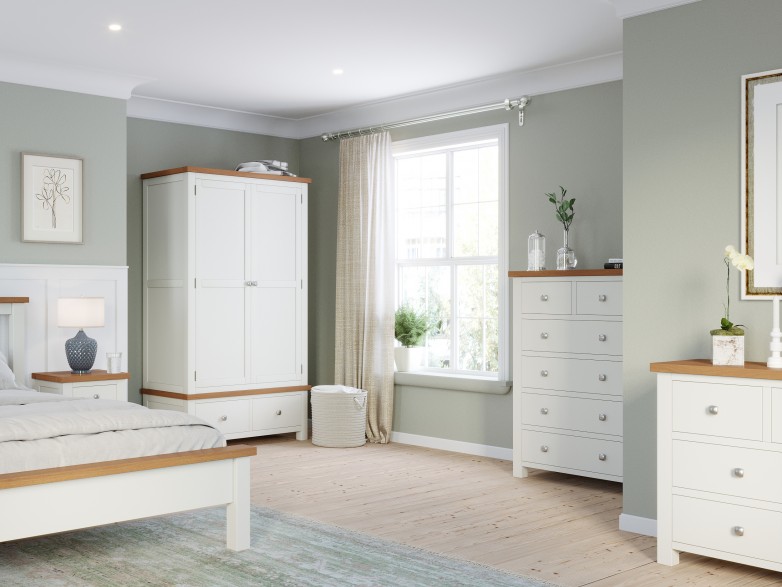 - Durley (Painted) Bedroom Collection