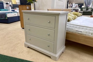- Alameda Bedroom 3 Drawer Chest