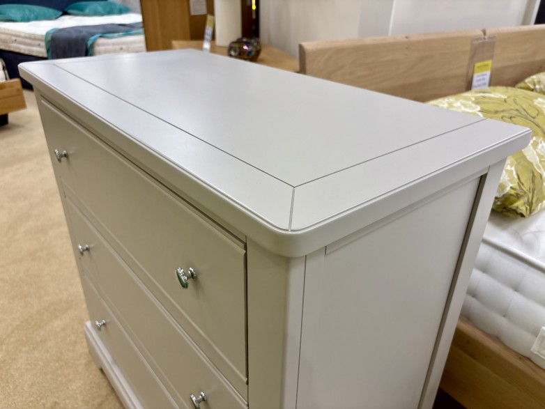 - Alameda Bedroom 3 Drawer Chest