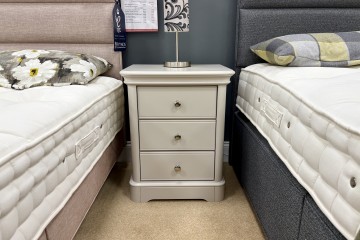 - Chartwell Bedroom Large 3 Drawer Bedside with Painted Top