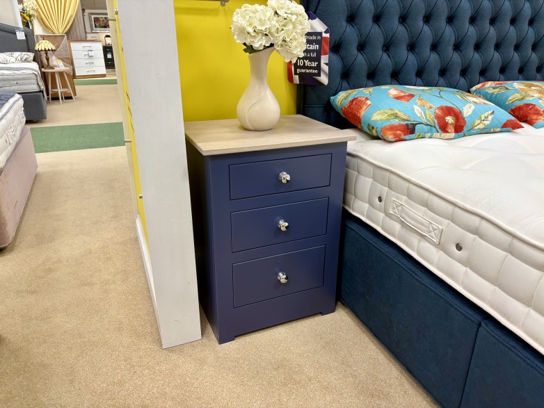 - Modo 25 Bedroom 3-Drawer Wide Bedside with Oak Top