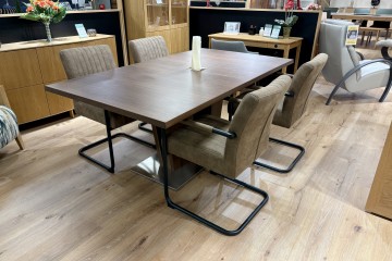 - Extending Dining Table in Lacquered Walnut (SM37N) with 4x Adele Dining Chairs