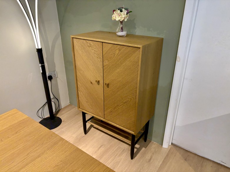 - Monza Universal Cabinet