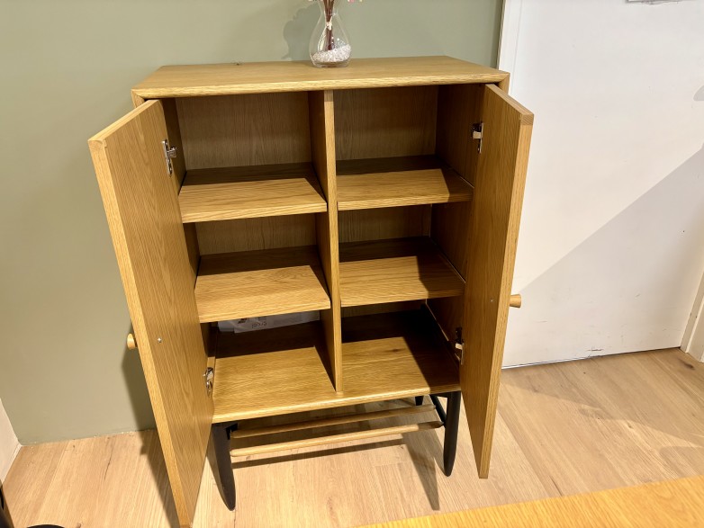 - Monza Universal Cabinet