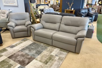 - Seattle 3-Seater Sofa and Power-Reclining Armchair in Leather