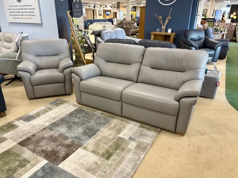 - Seattle 3-Seater Sofa and Power-Reclining Armchair in Leather